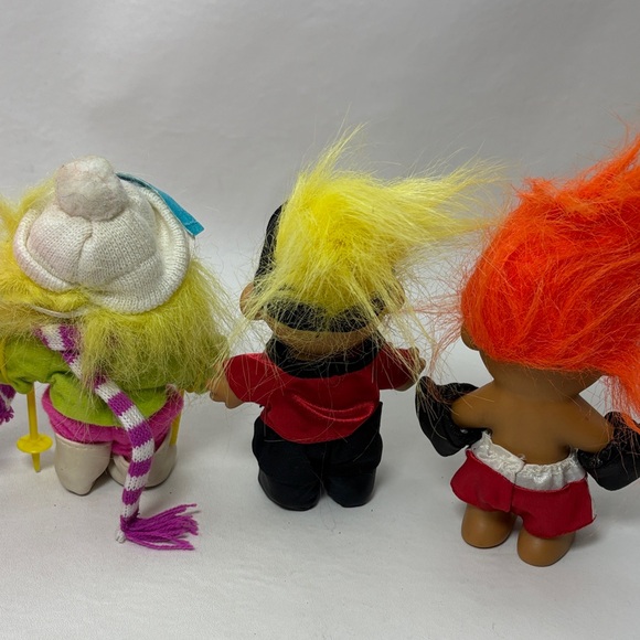 Lot of 9 Mixed Russ Troll Dolls with Vibrant Hair - Picture 10 of 14